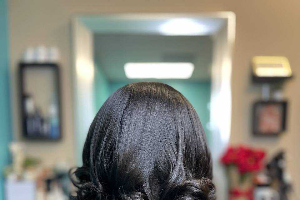Silk Blow Out Service
