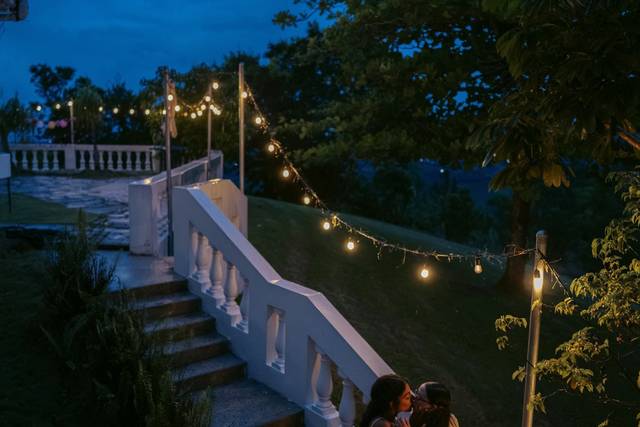 Gaby & Shak vow renewal
