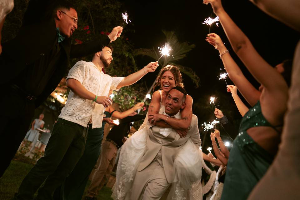 Destination wedding in Guanica