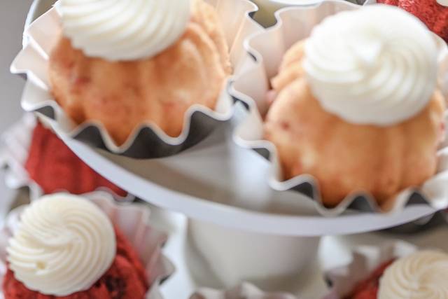 Bunt Cakes