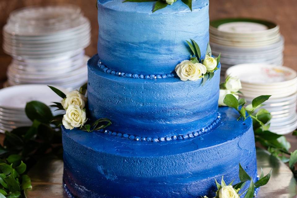 Blue wedding cake