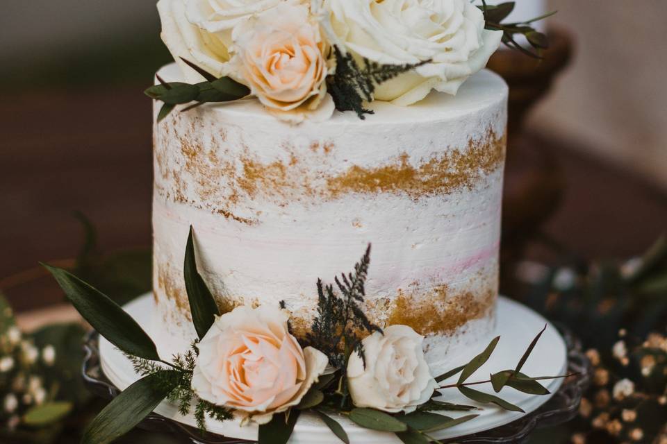 Lovely Little Naked Cake