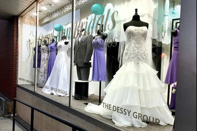 Cheryl Ann Bridals Tuxedos Dress Attire Dubuque IA