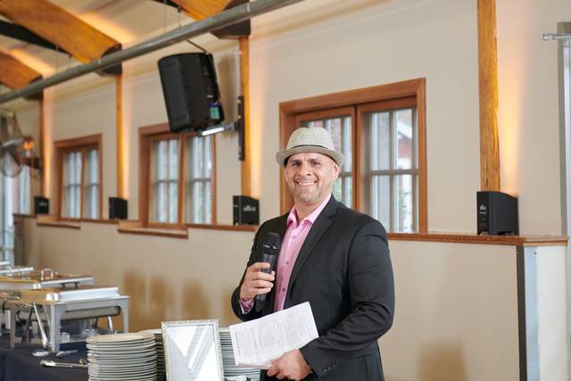 Wedding DJ & MC Steve Rivera
