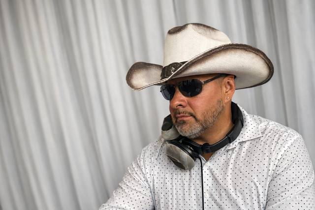 Country Wedding DJ