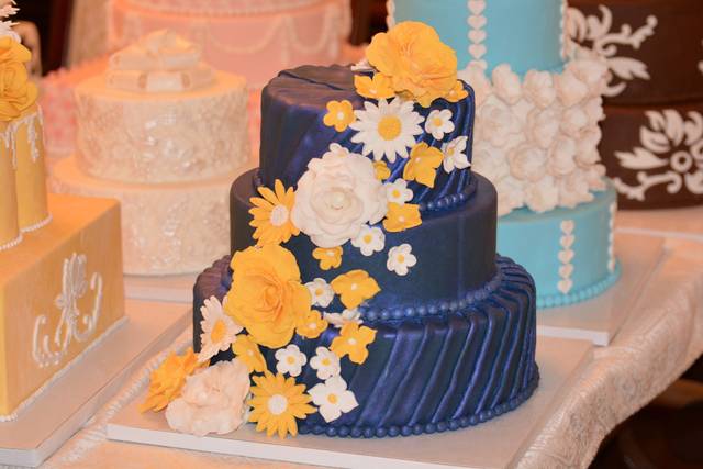 Voila Pastry & Cafe