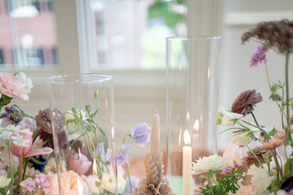 Bride holding bouquet
