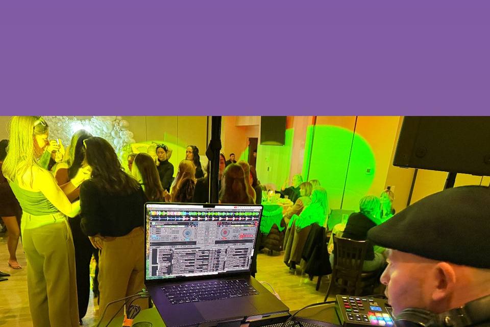 Zipp and Jay DJs and Entertainment