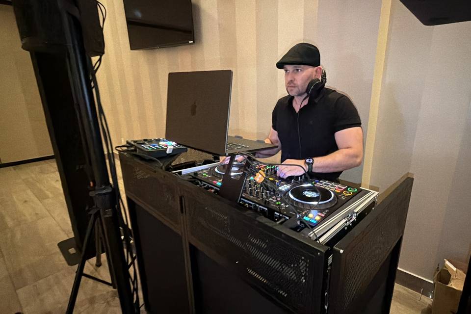 Me .. DJ Jay Berg