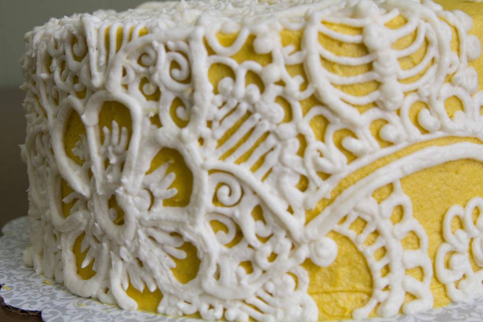 Closeup of piping details on Henna-Lace cake