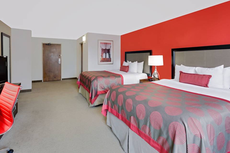 Ramada Of Marquette