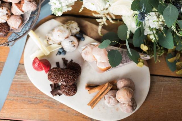 Donut bites - photo: Tyler + Lindsey