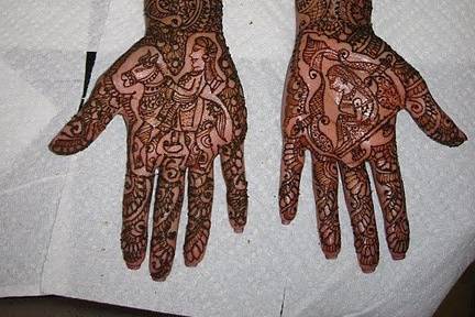 Bridal Henna Artist - Dipti Desai - Specializing in Bridal hair, make up, saree draping and Mehndi