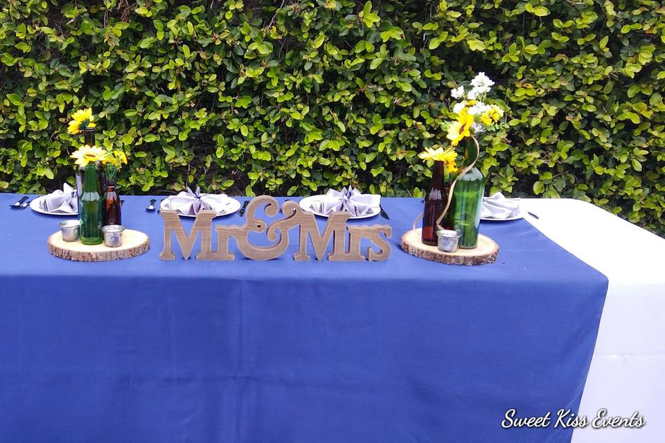 Bride & groom table