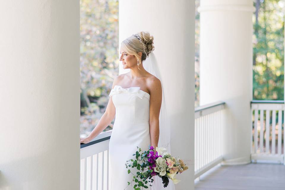 May river manor balcony