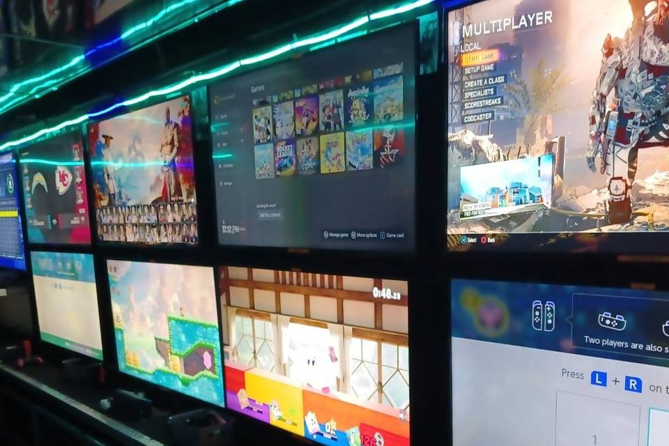 Video game truck