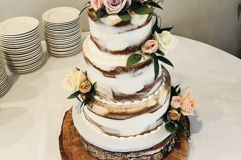 Floral wedding cake