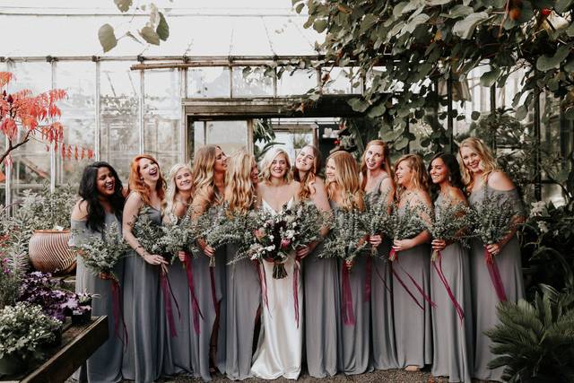 Solabee Flowers & Botanical