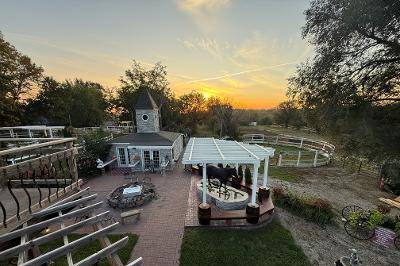 Patio, Preakness & fountain