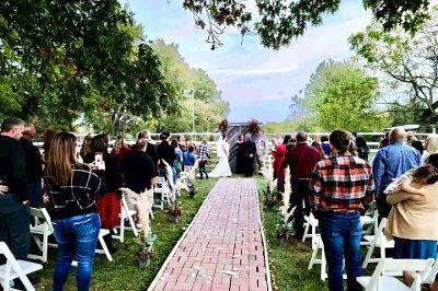 Pergola Wedding