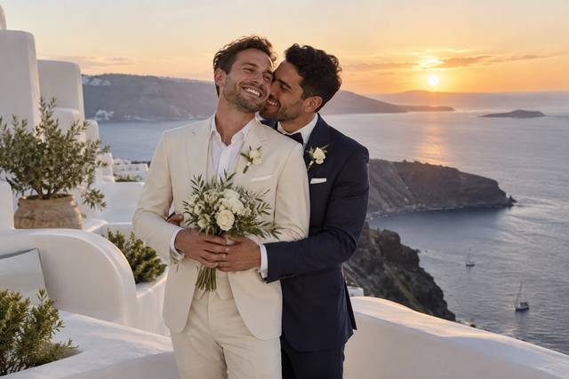 05-Greece-Santorini-elopement.jpeg