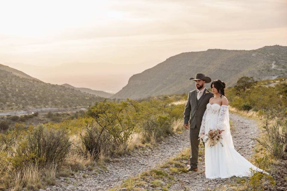 Elopement in High Rolls NM