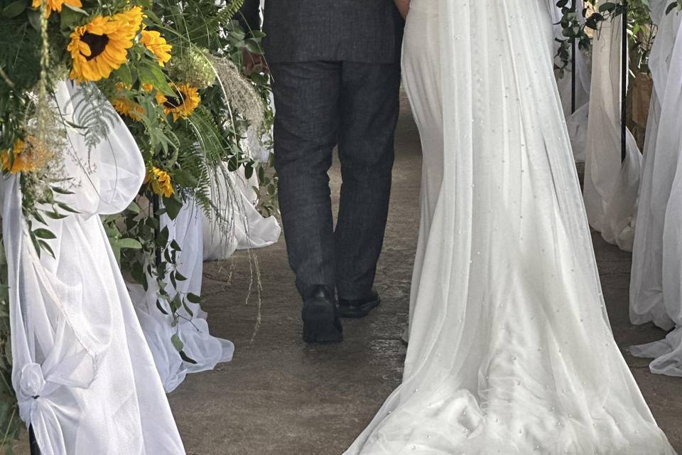 Sunflower themed wedding!