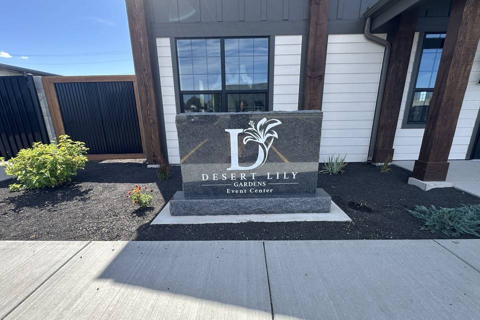 DLG Signage