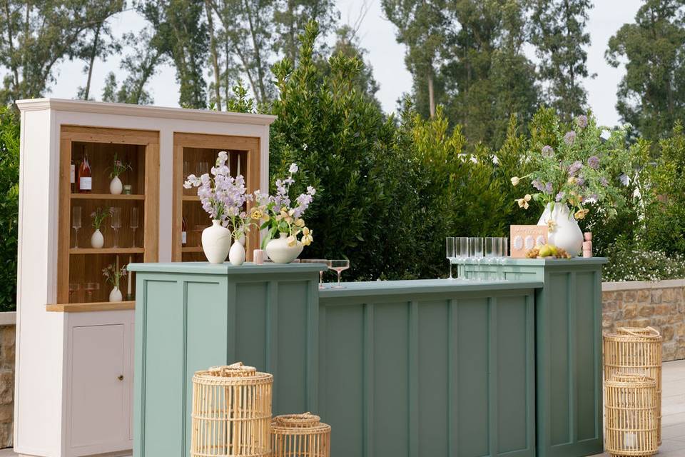 Colorful chic bar