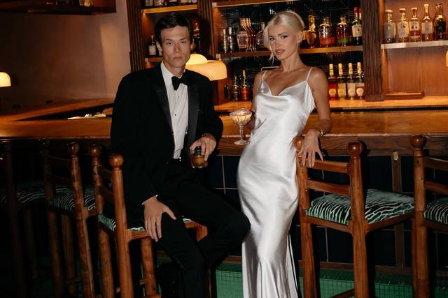 Piano Bar Portrait