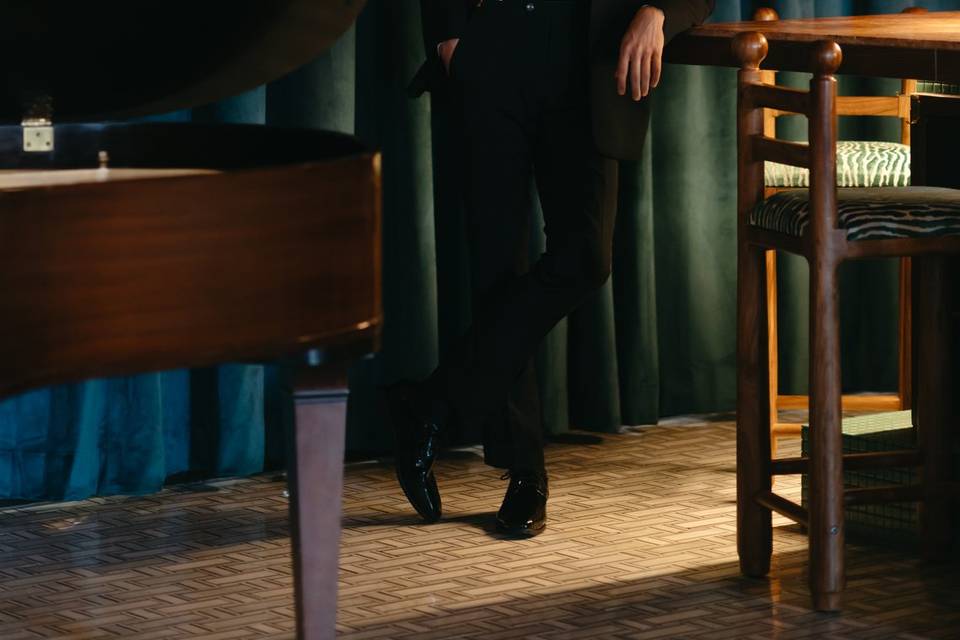 Piano Bar Lounge