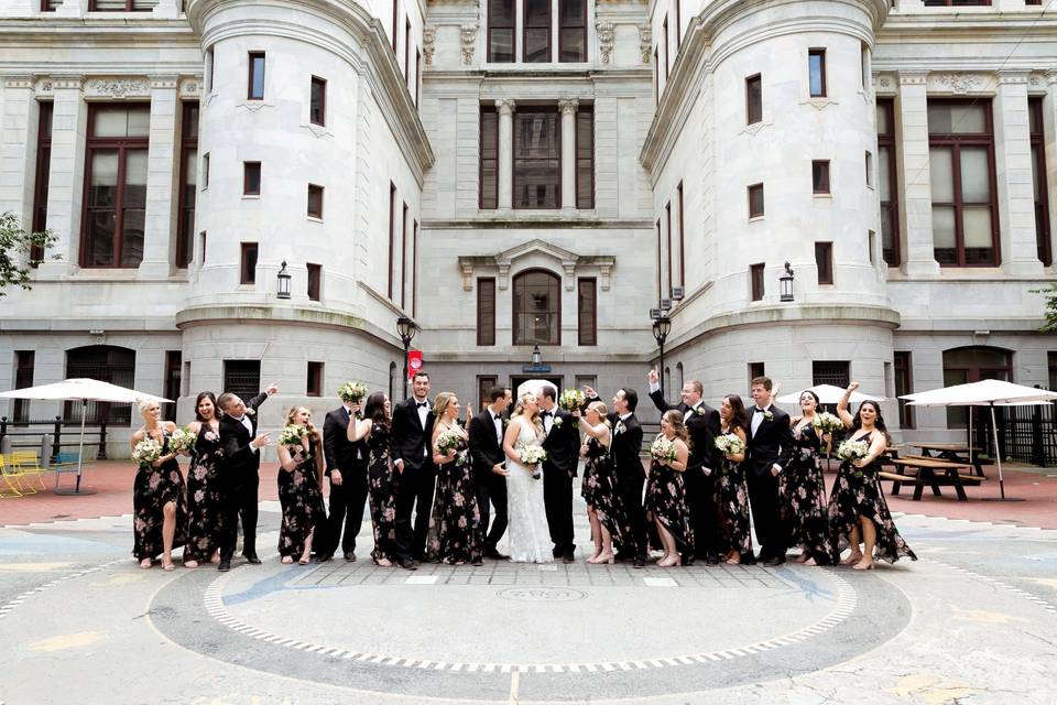 Bride and bridesmaids - Azzolina Photography