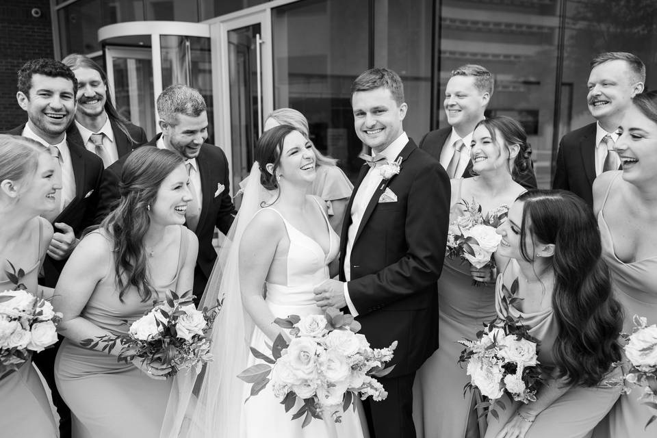 Full wedding bridal party