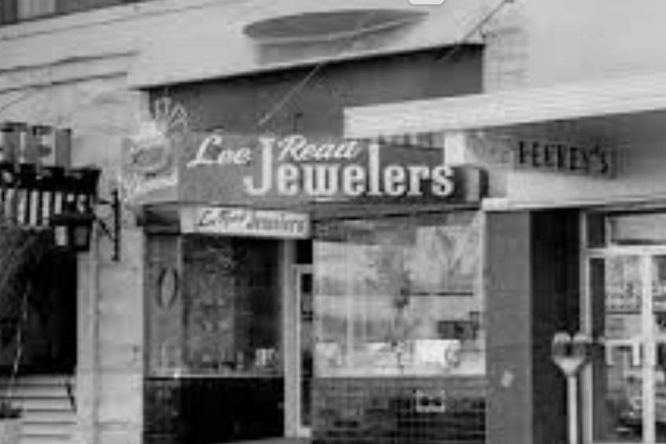 Lee Read Diamond Jewelers