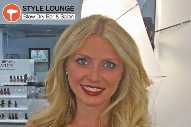 Blow Dry Style Lounge