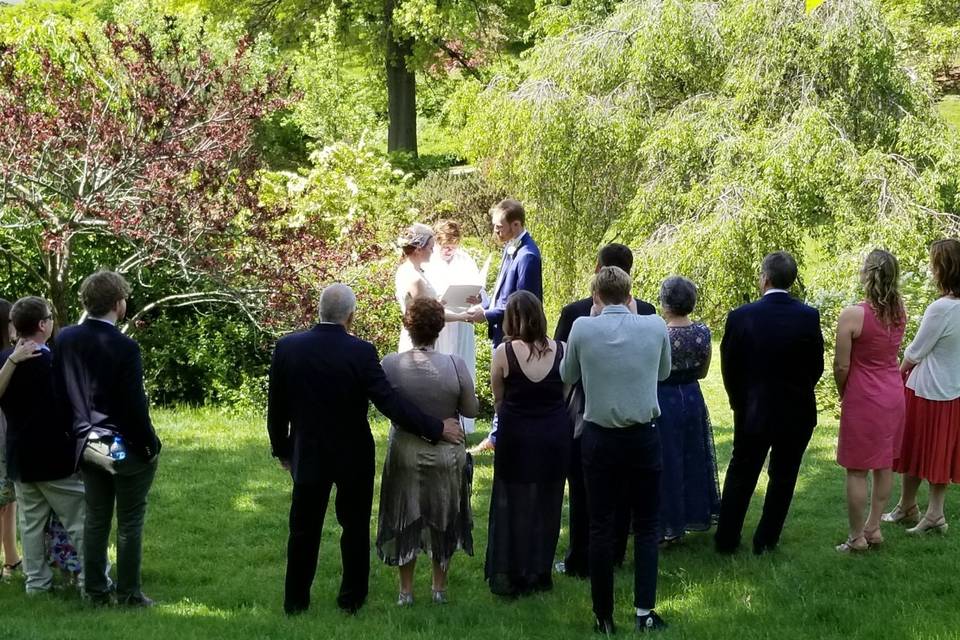 Wedding Officiant DB Lorgan