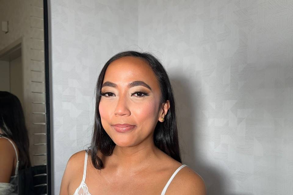 Bridal soft glam