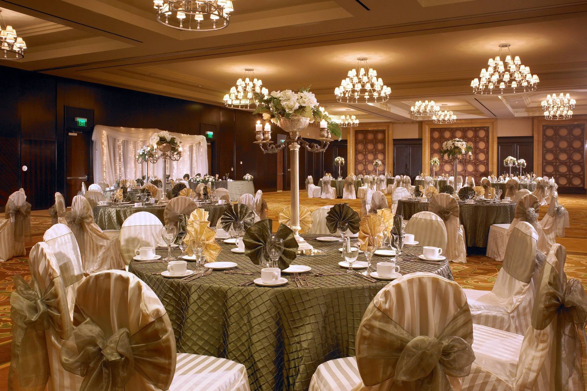 Sheraton Garden Grove South Anaheim - Hotel Weddings - Garden Grove, CA ...