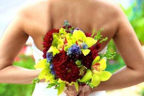 The bride holding her bouquet