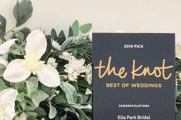 The Knot Best of Weddings