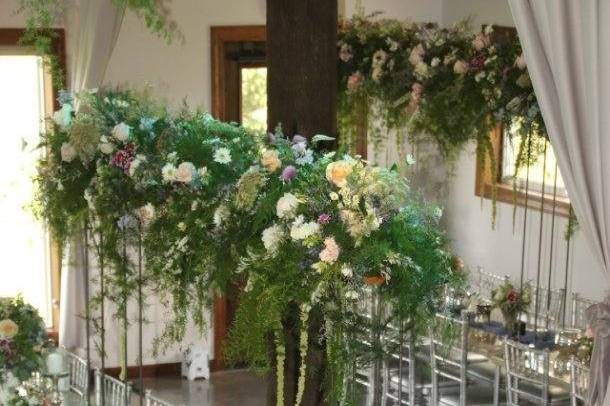 Greenery garland