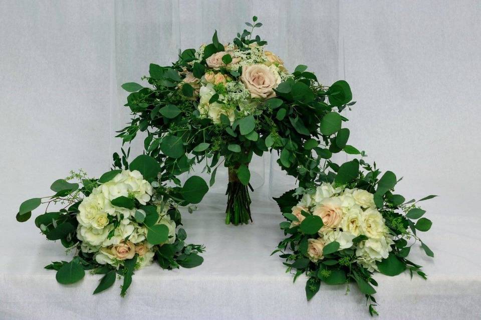 Bridal/bridesmaids bouquets