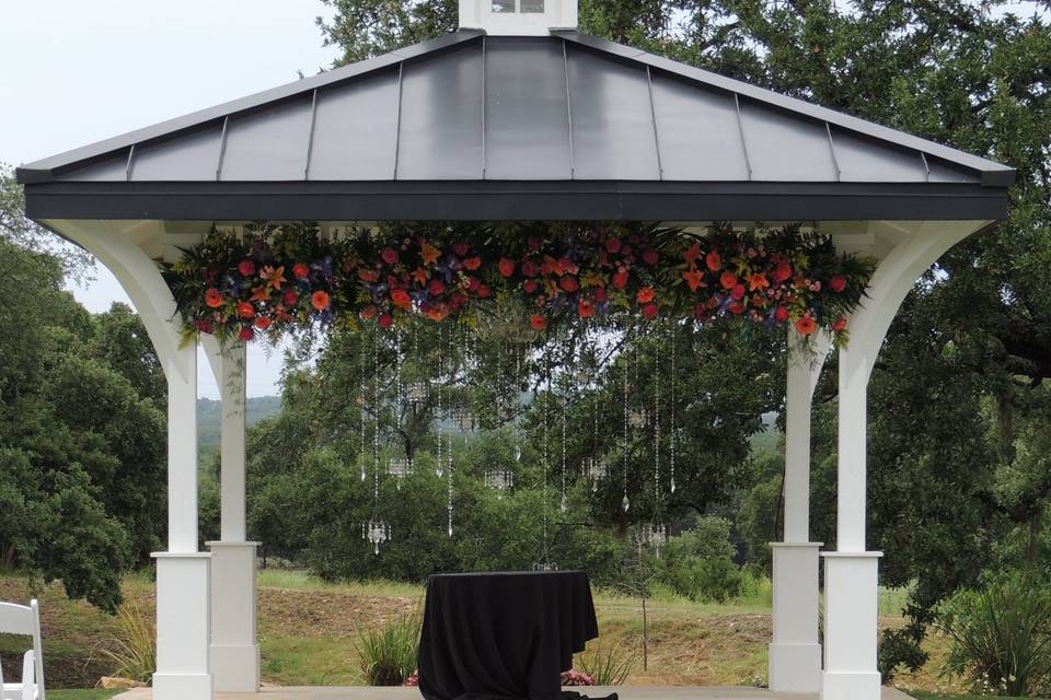 Kendall Plantation ceremony decor