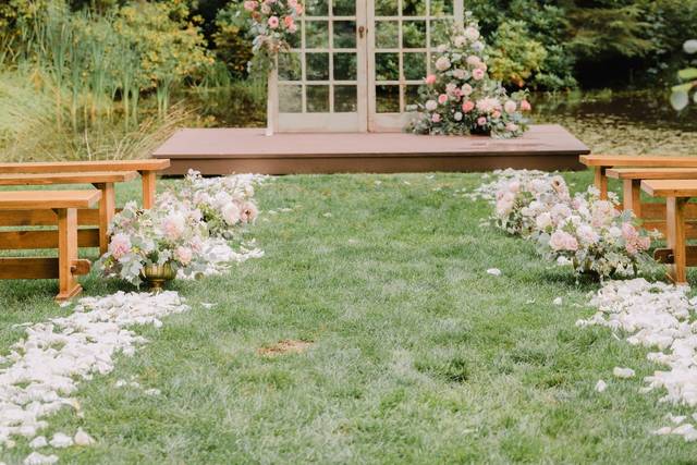 Awaiting's Wedding