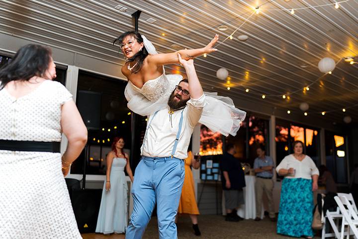 Angel dance