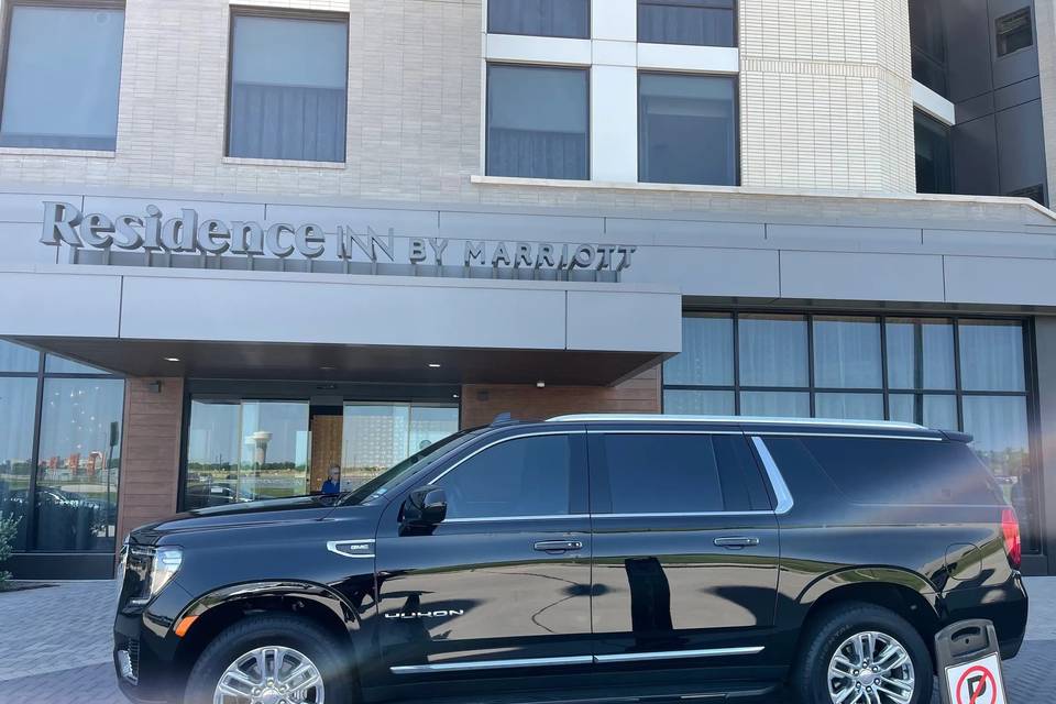 DFW BLACK CAR & LIMO