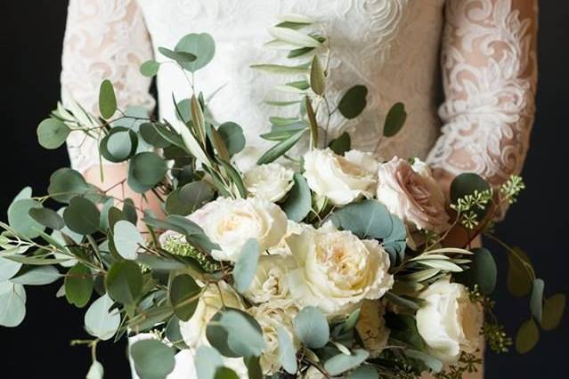 Bride holding Bouquet