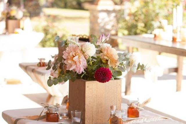 Flower boxes and dahlia bouqs