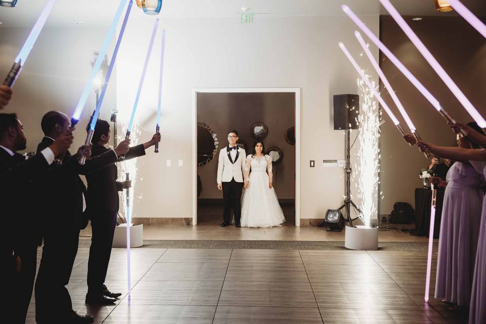 NASTOR_wedding_teasers-41 (1).jpg