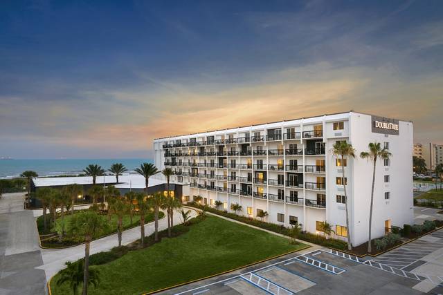 Doubletree Cocoa Beach Oceanfront Hotel